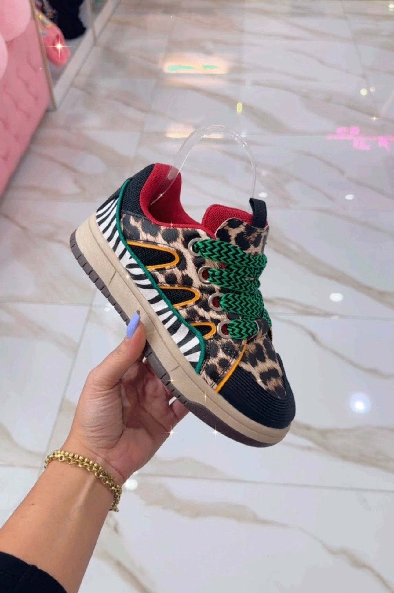 Sneakers LAN