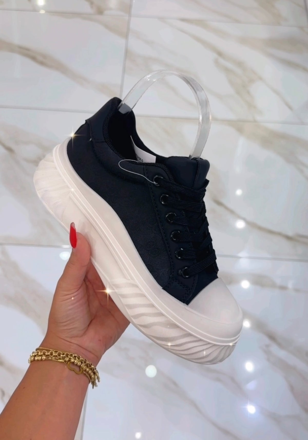 Sneakers Nere e Bianche